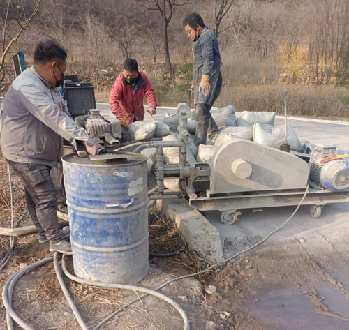 南涧路面下沉注浆